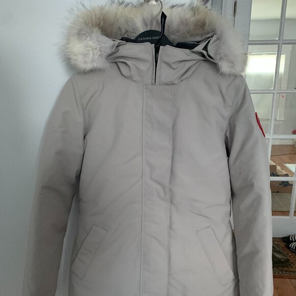 Canada Goose Jackets & Blazers - Canada Goose Victoria Parka
